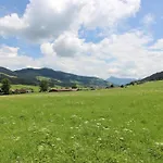 With 2 In Kirchberg Kirchdorf in Tirol